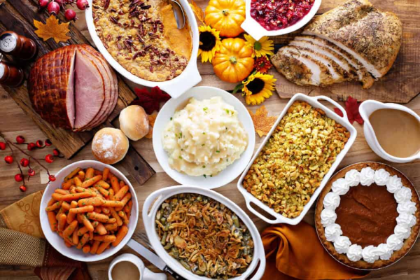 Thanksgiving Table — Traditions of Comfort